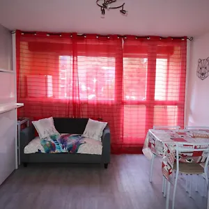 St Lary Village-vue Montagne. Appartement Saint-Lary-Soulan